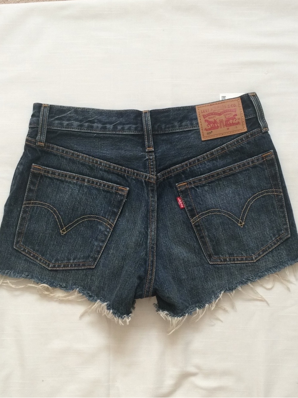 🌺  LEVI’S 501 shorts Sz 25 denim jeans frayed 25” Waist
